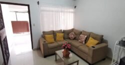 Se Vende Casa Con Apartamentos En  Urbanización Baviera, Alajuela Centro