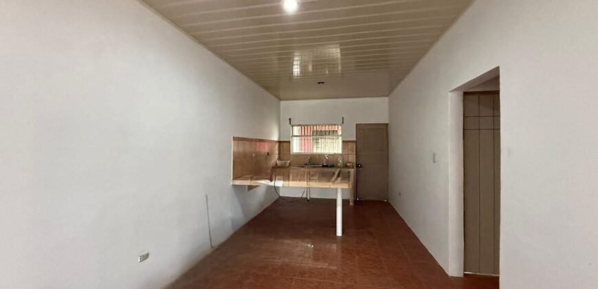 Se vende Casa En Esquipulas en Palmares de Alajuela.