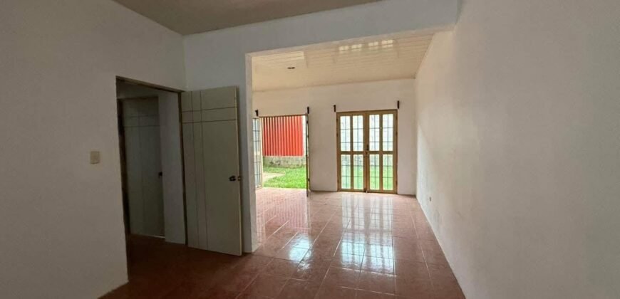 Se vende Casa En Esquipulas en Palmares de Alajuela.