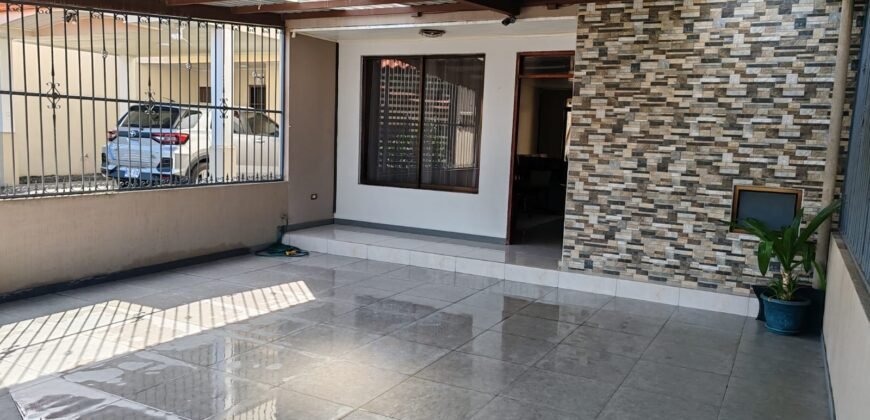Se Vende Casa en la Guácima, Alajuela  Residencial San Charbel