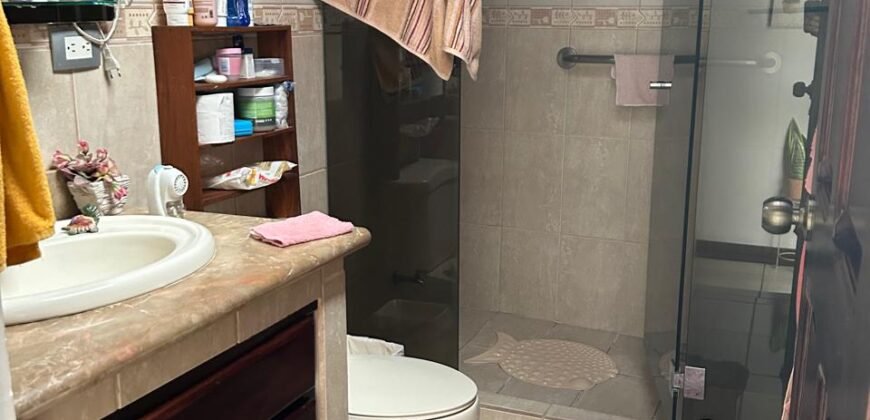 Se Vende Hermosa Casa en Alajuela, Residencial Baviera.