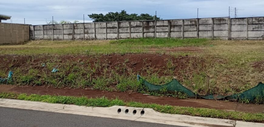 Se Vende Lote  Condominio Nova Azul, Desamparados Alajuela