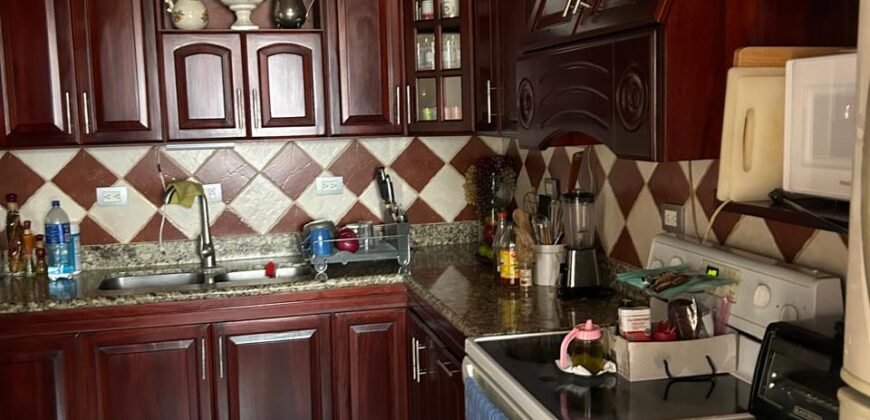 Se Vende Hermosa Casa en Alajuela, Residencial Baviera.