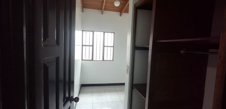Se Vende Casa En Alajuela Residencial Lisboa