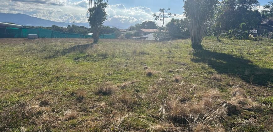 Se Vende último Lote Barrio Jesús, Sta Bárbara Heredia.