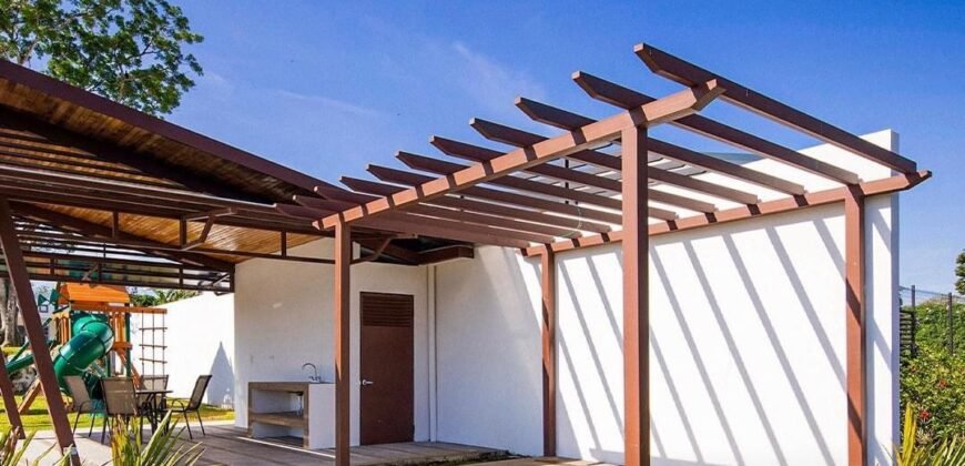 Se Vende Lote en Condominio La Guacima, Alajuela