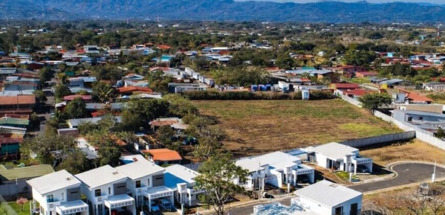 Se Vende Lote en Condominio La Guacima, Alajuela