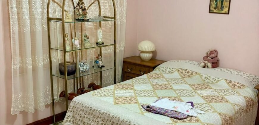 Se Vende Casa en Santa Bárbara, Heredia.