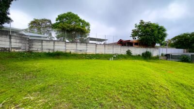 Se Vende Lote en Condominio La Guacima, Alajuela