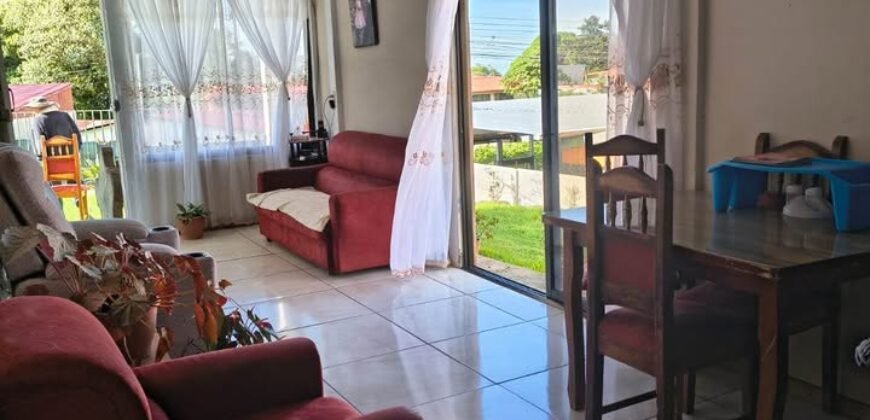 Se vende Casa en Fraijanes, Alajuela