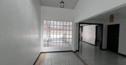 Se Vende Linda Casa en Pueblo Nuevo de Alajuela.