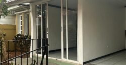 Se Vende Linda Casa en Pueblo Nuevo de Alajuela.