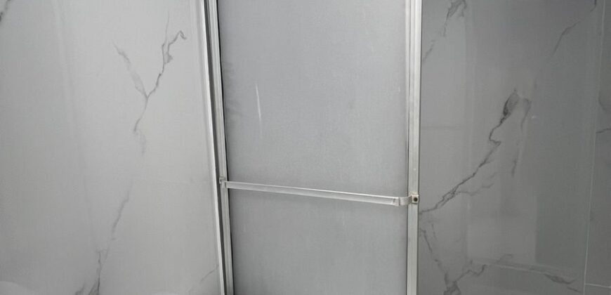 Se Vende Linda Casa en Pueblo Nuevo de Alajuela.