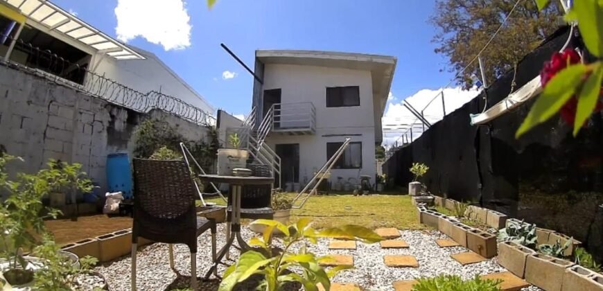 Se Vende Propiedad con 2 apartamentos para remodelar.  San Pedro de Barva, Heredia