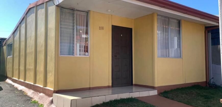 Se Vende casa en Sabana Redonda, Alajuela.