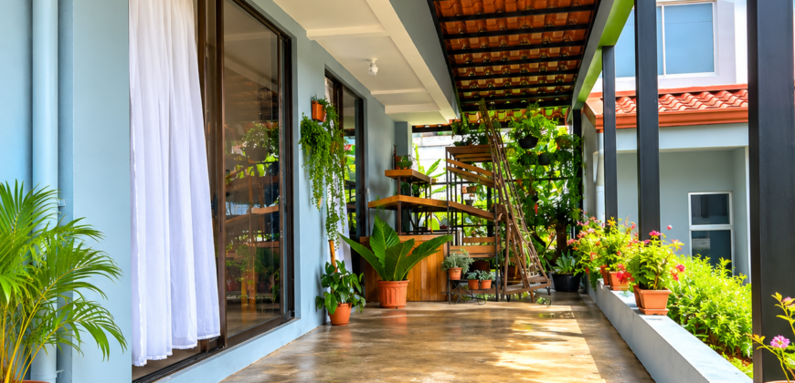 Se Vende Casa en Condominio Las Palmas. Zaragoza Palmares, Alajuela.